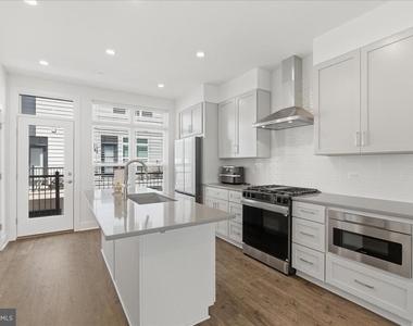 2018 Tysons Ridgeline Road - Photo Thumbnail 5