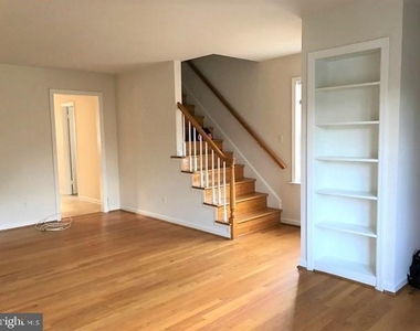 1214 William Street - Photo Thumbnail 2