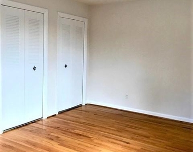 1214 William Street - Photo Thumbnail 6