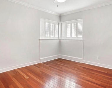 820 S Washington Street - Photo Thumbnail 3