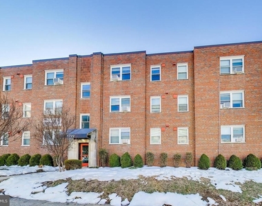 1726 N Quinn Street - Photo Thumbnail 15