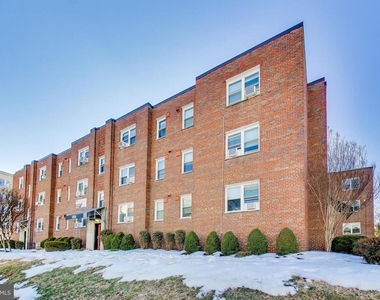 1726 N Quinn Street - Photo Thumbnail 16