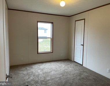 4250 Delta Road - Photo Thumbnail 11