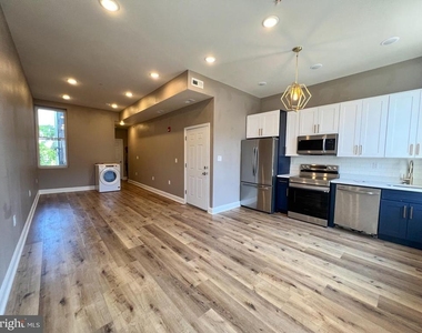 1429 W Diamond Street - Photo Thumbnail 1