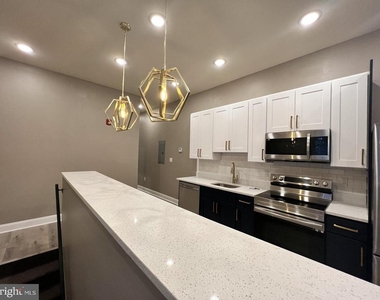 1429 W Diamond Street - Photo Thumbnail 3