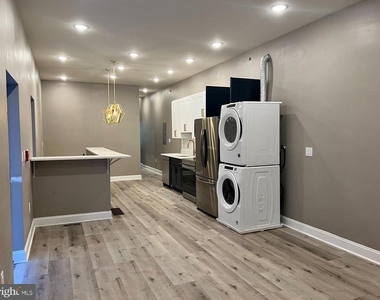 1429 W Diamond Street - Photo Thumbnail 6
