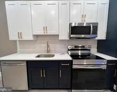 1429 W Diamond Street - Photo Thumbnail 5