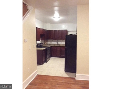 719 N Shedwick Street - Photo Thumbnail 2