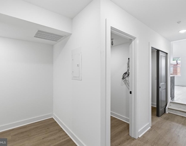 630 W Cumberland Street - Photo Thumbnail 9