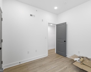 630 W Cumberland Street - Photo Thumbnail 13