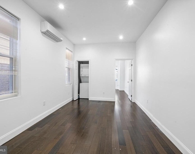 2319 N College Avenue - Photo Thumbnail 7