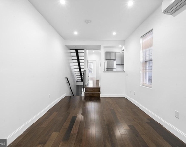 2319 N College Avenue - Photo Thumbnail 1