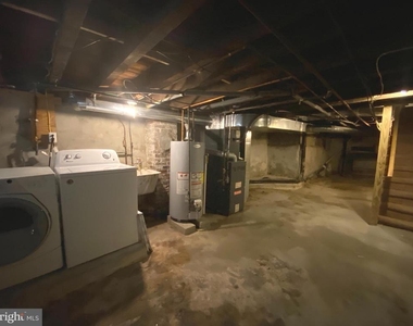 342 Gladstone Street - Photo Thumbnail 1