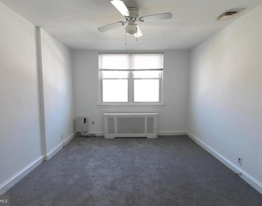 6711 E Pleasant Place - Photo Thumbnail 18