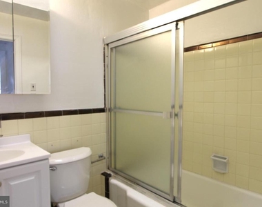 6711 E Pleasant Place - Photo Thumbnail 20