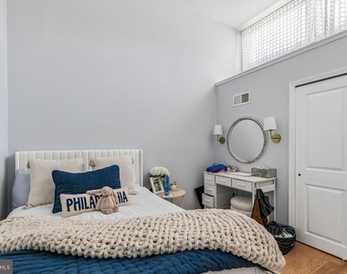 1130 Lombard Street - Photo Thumbnail 25