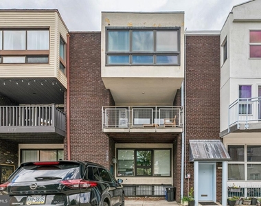1130 Lombard Street - Photo Thumbnail 42