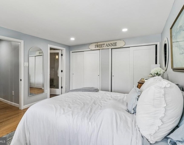 1130 Lombard Street - Photo Thumbnail 17