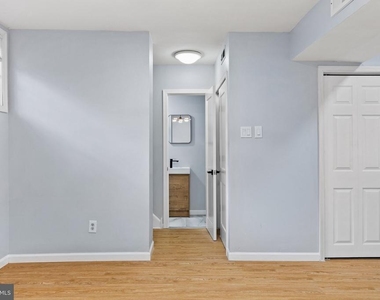 1130 Lombard Street - Photo Thumbnail 36