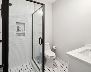 1224 N 26th Street - Photo Thumbnail 15