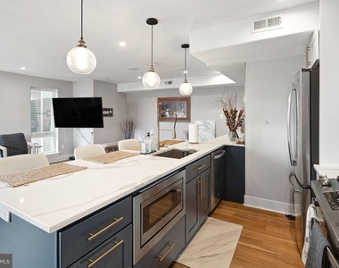 1224 N 26th Street - Photo Thumbnail 3