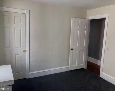 306 Leverington Avenue - Photo Thumbnail 16
