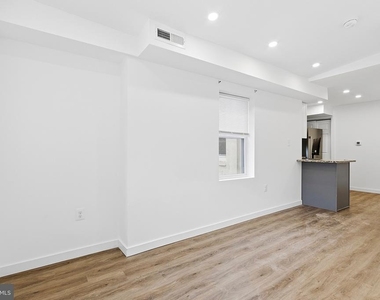 2148 N Franklin Street - Photo Thumbnail 2