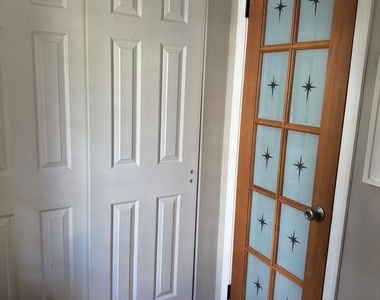 6718 Cinnamon Drive - Photo Thumbnail 1