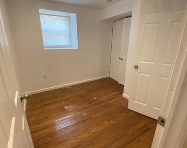 1624 N 57th Street - Photo Thumbnail 6