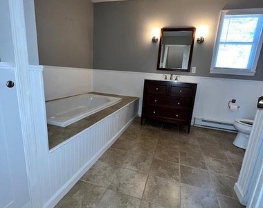 306 Media Line Road - Photo Thumbnail 36