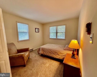306 Media Line Road - Photo Thumbnail 32