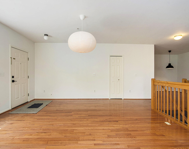 1155 Freesia Court - Photo Thumbnail 5