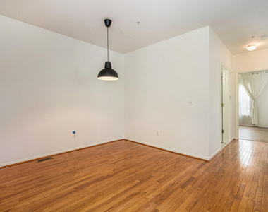 1155 Freesia Court - Photo Thumbnail 7