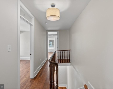 144 Gay Street - Photo Thumbnail 3