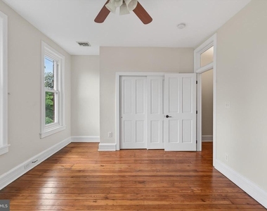 144 Gay Street - Photo Thumbnail 20
