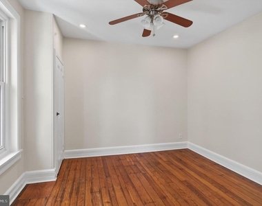144 Gay Street - Photo Thumbnail 16