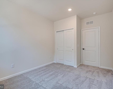 317 Sadie Circle - Photo Thumbnail 22