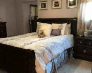 9 Georgetown Road - Photo Thumbnail 15