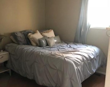 9 Georgetown Road - Photo Thumbnail 12