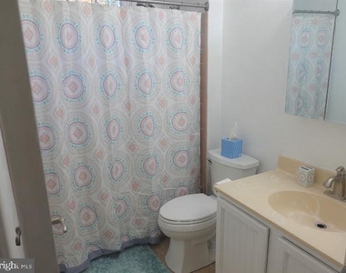 5 Christopher Road - Photo Thumbnail 21