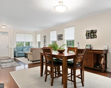 15 Overlook Drive - Photo Thumbnail 8
