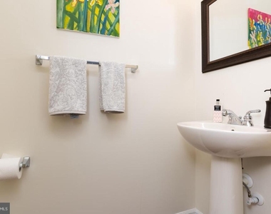 15 Overlook Drive - Photo Thumbnail 17