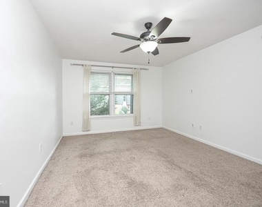 1051 Harbour Drive - Photo Thumbnail 19