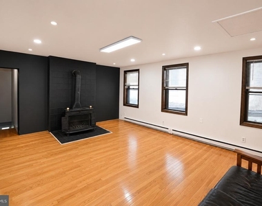 229 High Street - Photo Thumbnail 2