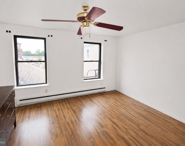 229 High Street - Photo Thumbnail 7
