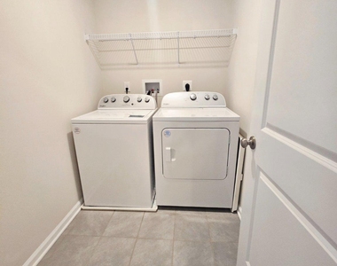 34 Autumn Park Drive - Photo Thumbnail 26