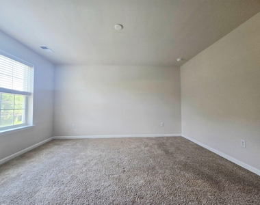 34 Autumn Park Drive - Photo Thumbnail 21