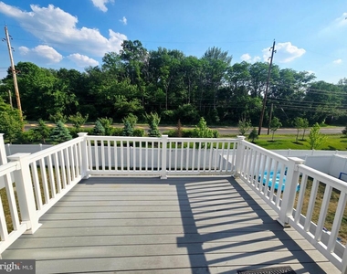 34 Autumn Park Drive - Photo Thumbnail 9