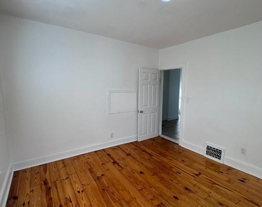 724 Parry Avenue - Photo Thumbnail 9