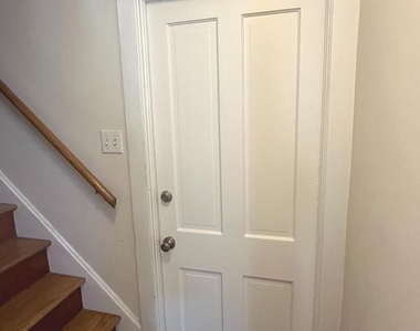 38 Wayside Avenue - Photo Thumbnail 7